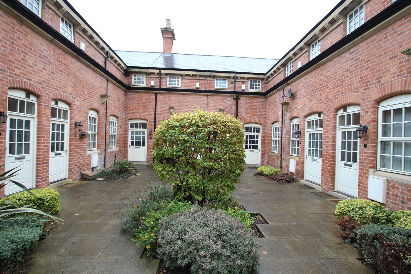 Whitegates Pontefract 2 bedroom House to rent in Stable Mews Carleton