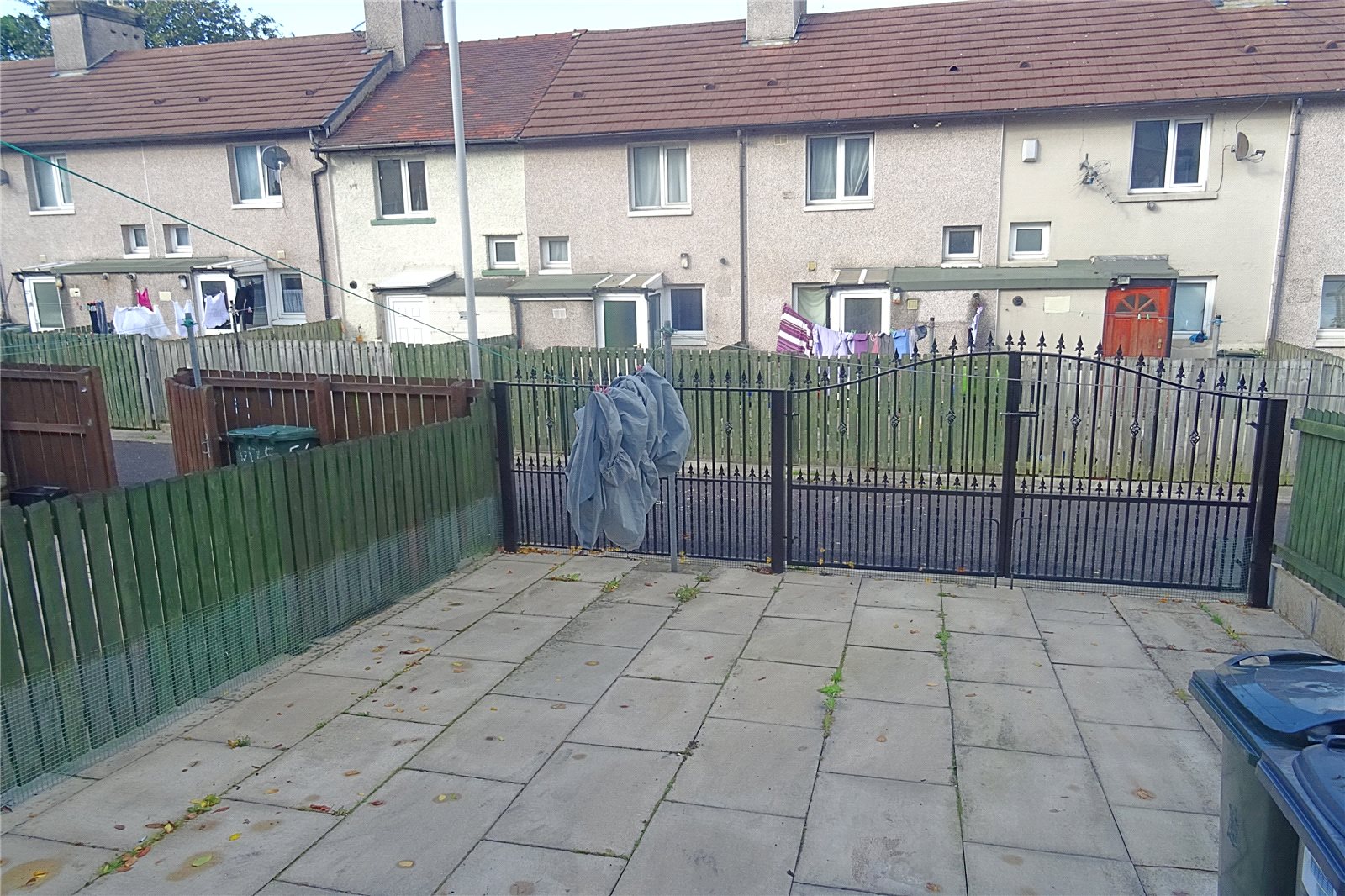 Whitegates Bradford 3 bedroom House for sale in Carr Bottom Road