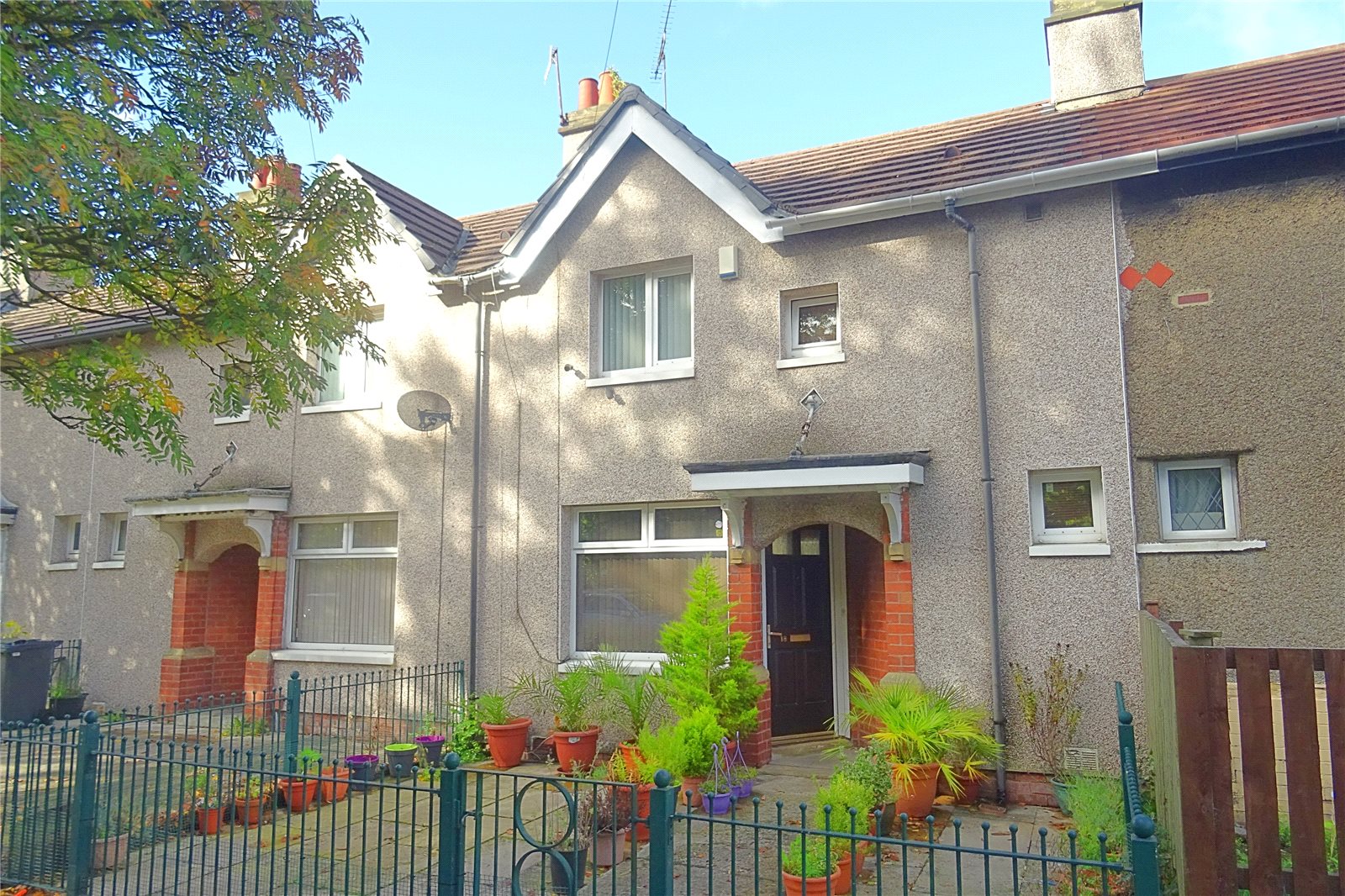 Whitegates Bradford 3 bedroom House for sale in Carr Bottom Road