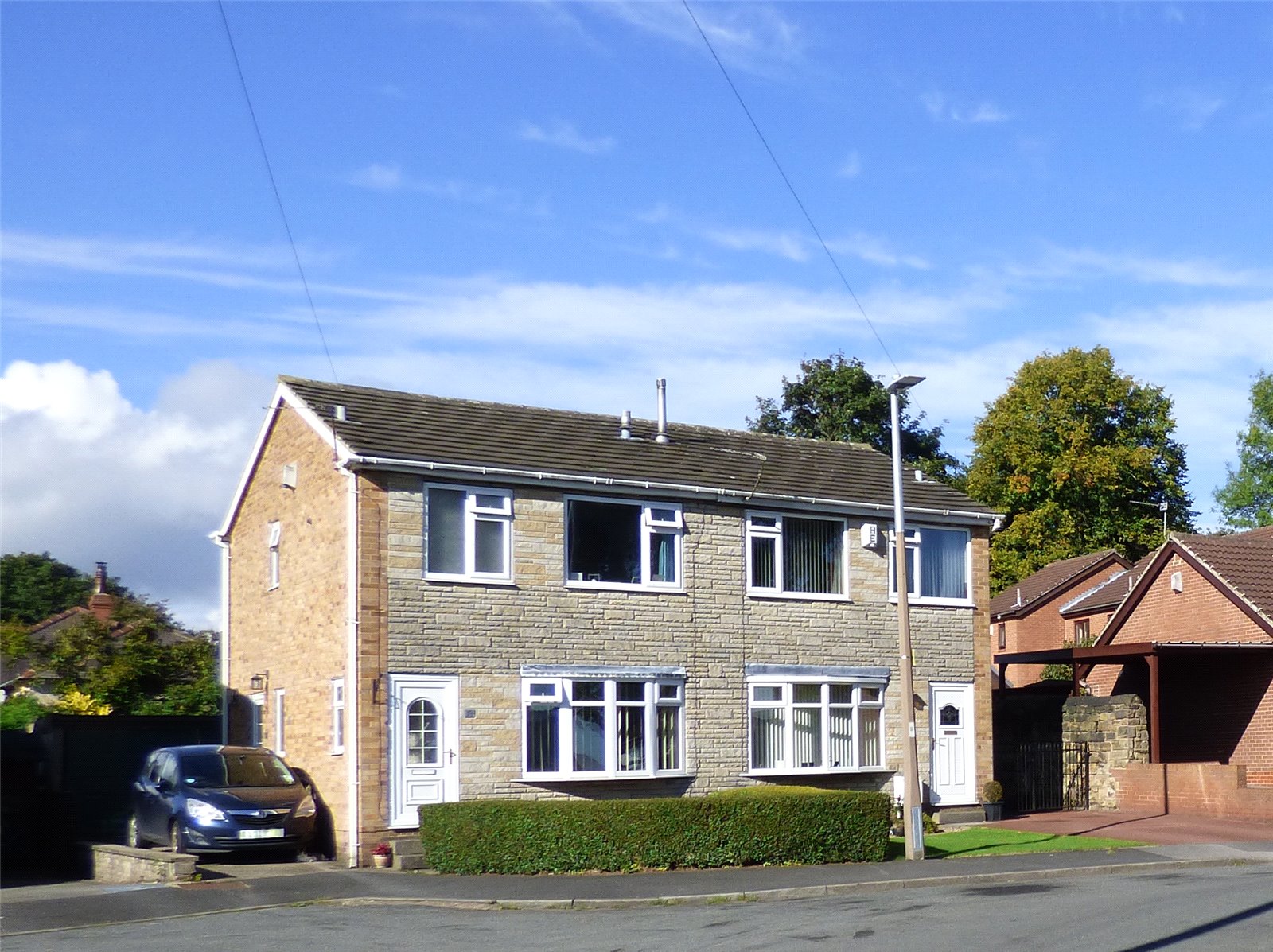 Whitegates Cleckheaton 3 bedroom House SSTC in Clumber Drive Gomersal