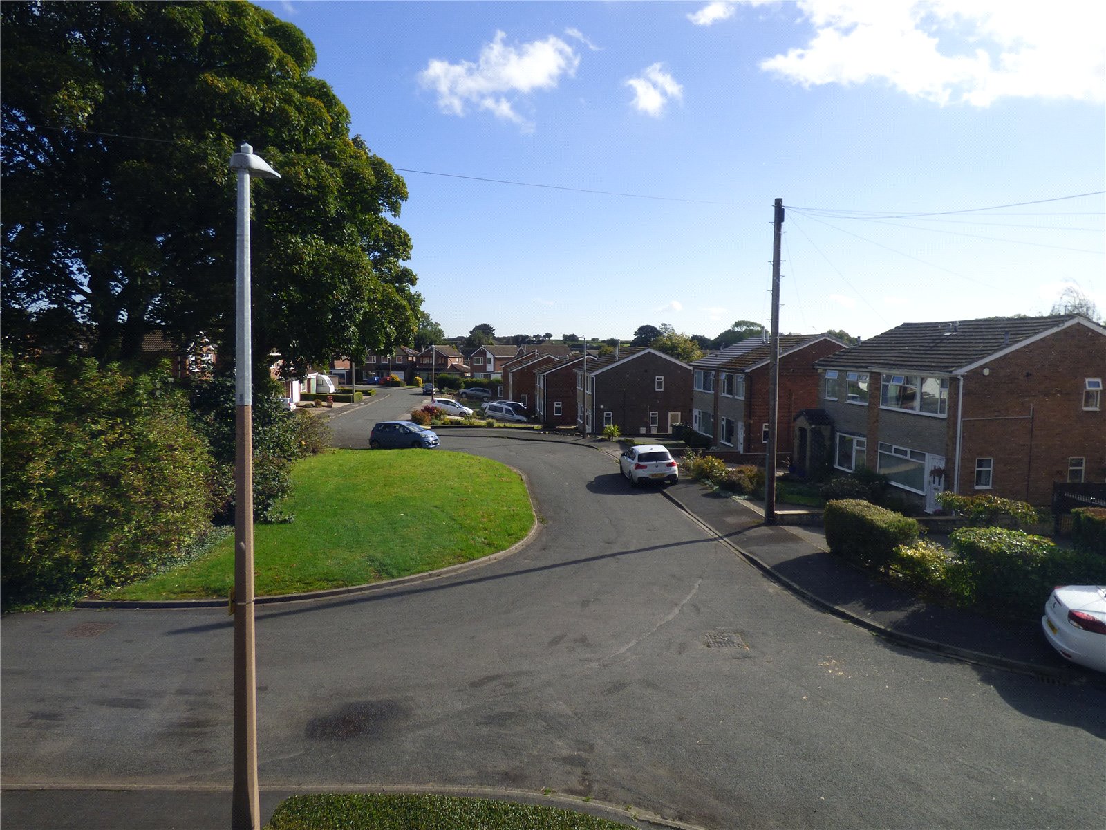 Whitegates Cleckheaton 3 bedroom House SSTC in Clumber Drive Gomersal