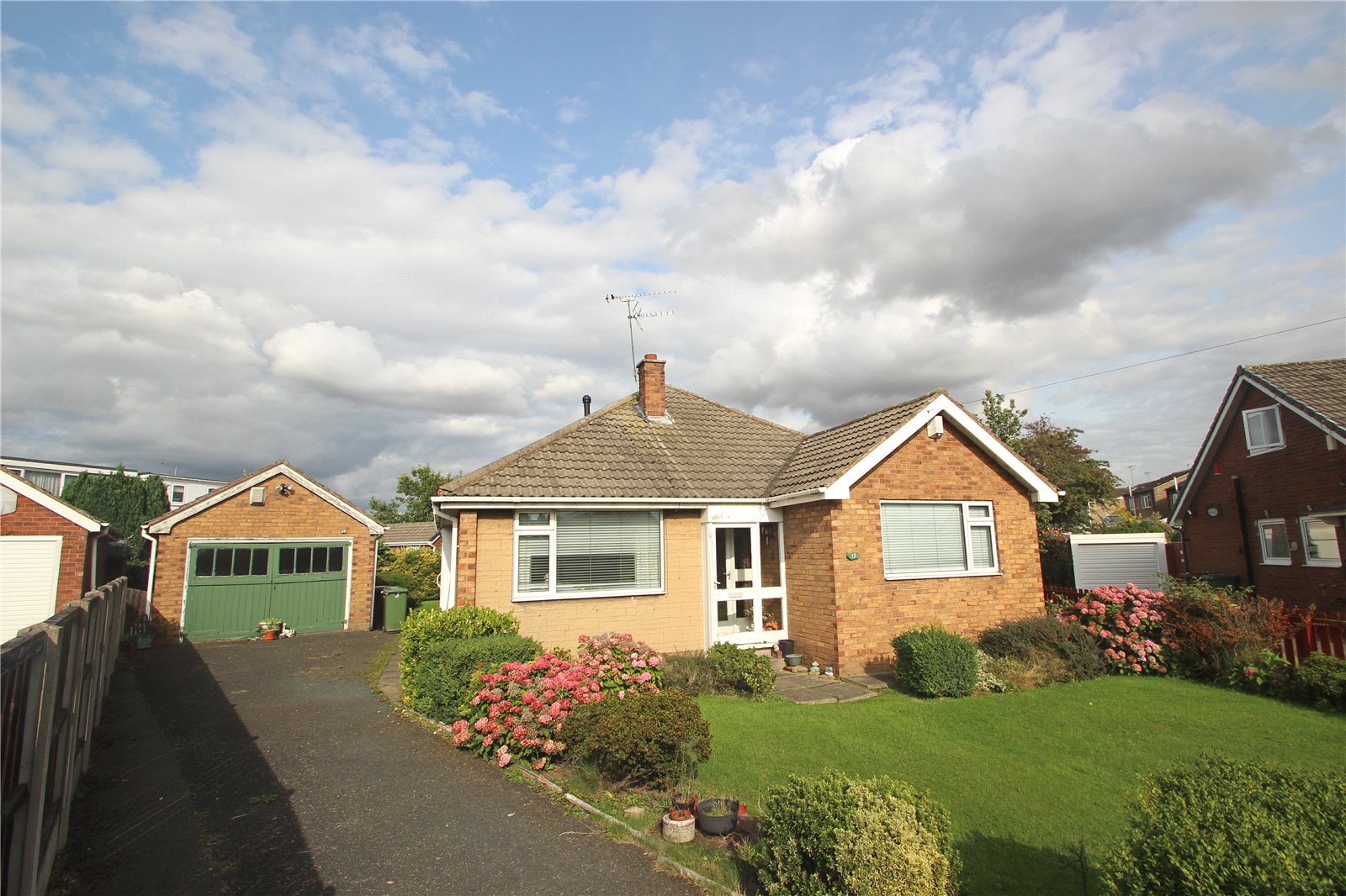 Whitegates Hemsworth 3 bedroom Bungalow SSTC in Elm Road Hemsworth West