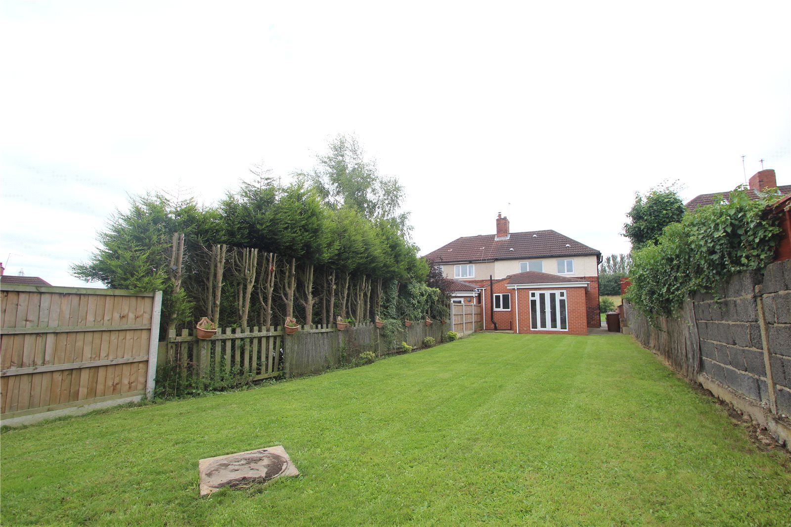 Whitegates Hemsworth 3 bedroom House for sale in Wrangbrook Road Upton