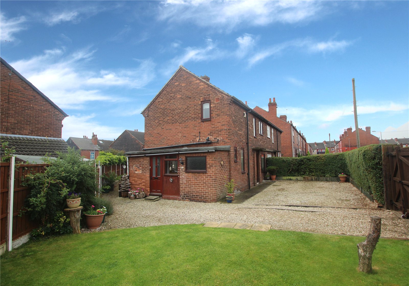 Whitegates Hemsworth 3 bedroom House for sale in Westcroft Road