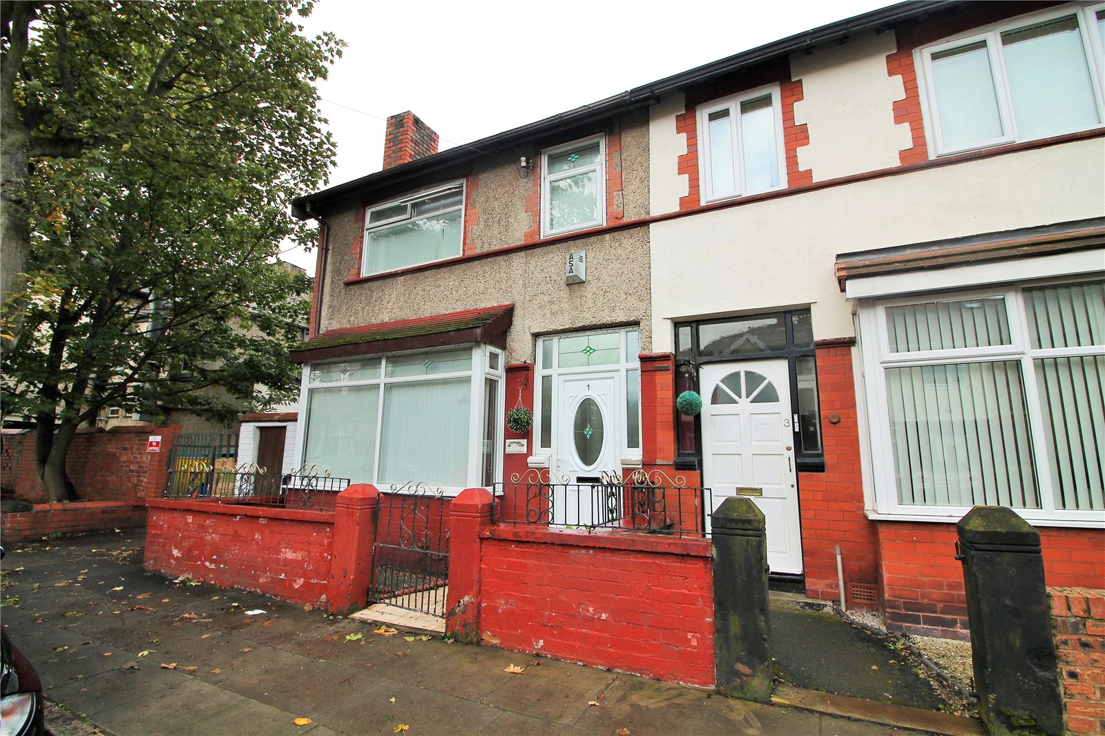 Whitegates Walton Vale 4 bedroom House for sale in Caldy Road Aintree