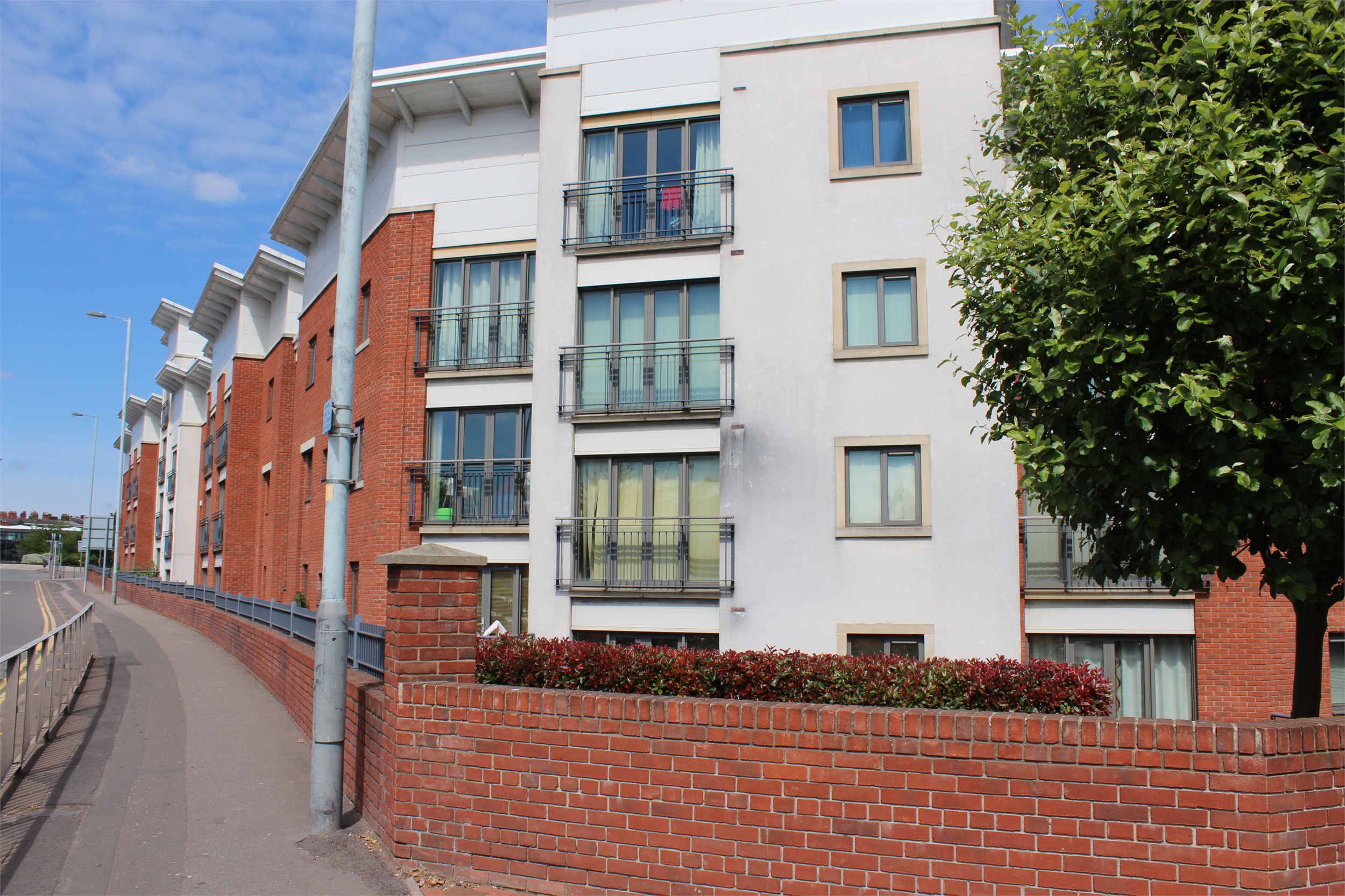 Whitegates Wolverhampton 1 bedroom Flat Let Agreed in Albion Street