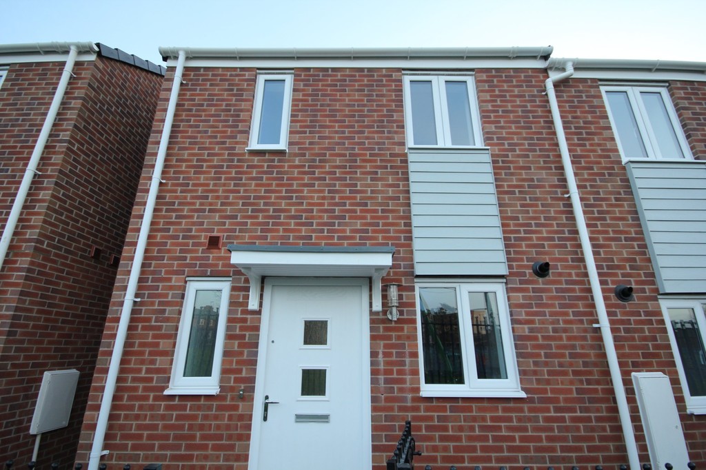 Martin & Co Birmingham Harborne 2 bedroom SemiDetached House Let in