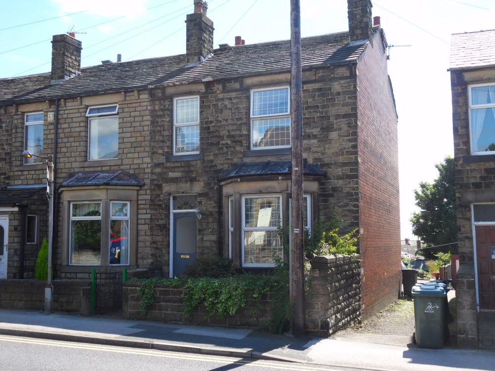 Leeds Road, Dewsbury Whitegates