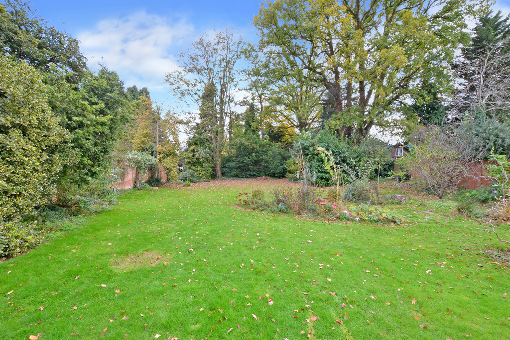 Southwell Park Road, Camberley Martin & Co