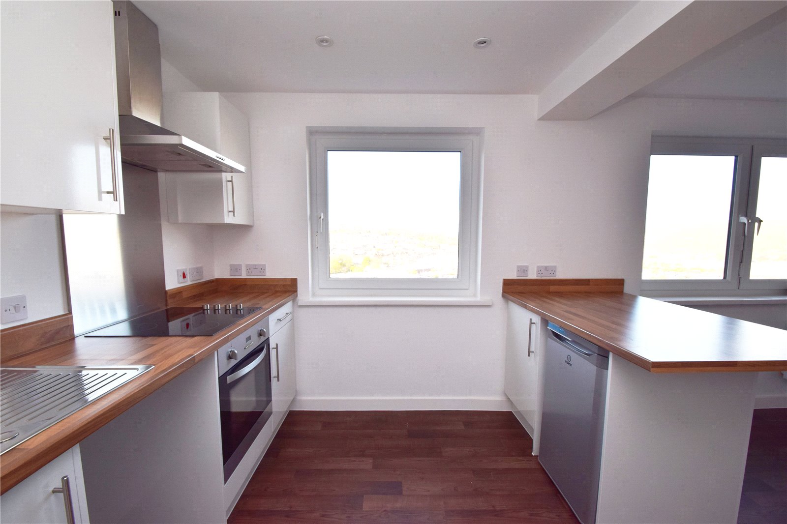 Whitegates Keighley 1 bedroom Flat to rent in Parkwood Court Parkwood