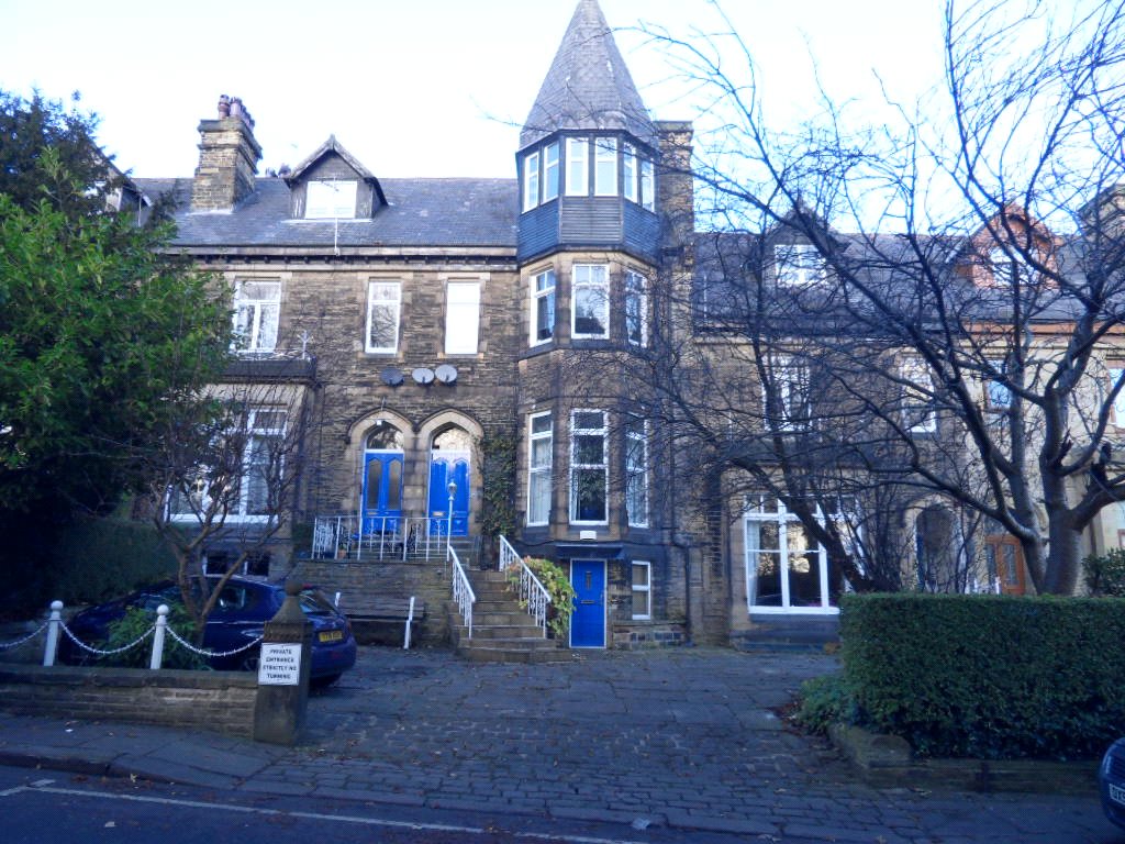 Whitegates Dewsbury 1 bedroom Flat to rent in West Park Street Dewsbury