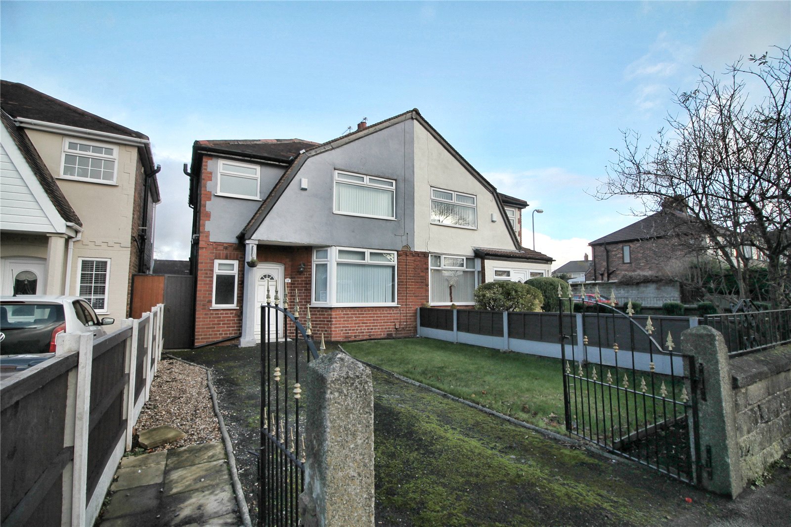 Whitegates Bootle 3 bedroom House For Sale in Park Lane Netherton