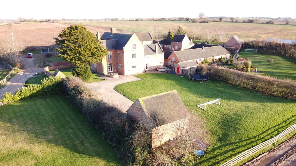 Dunnimere Farm, Harlaston Martin & Co