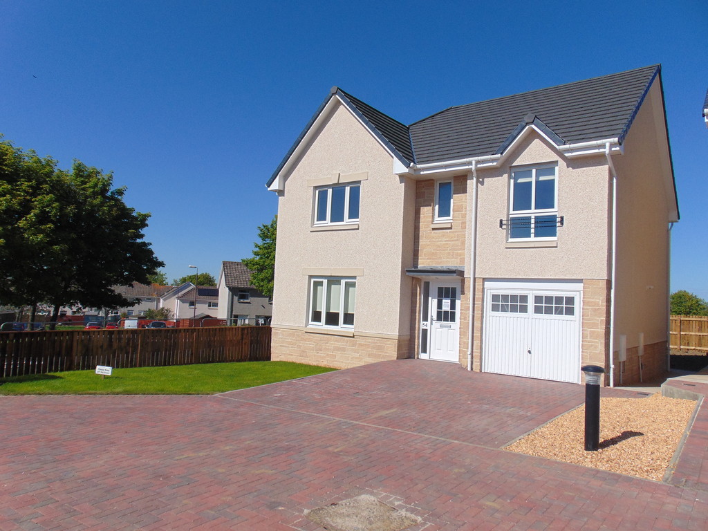 Martin & Co Bathgate 4 bedroom Detached House Let in Langton Grove