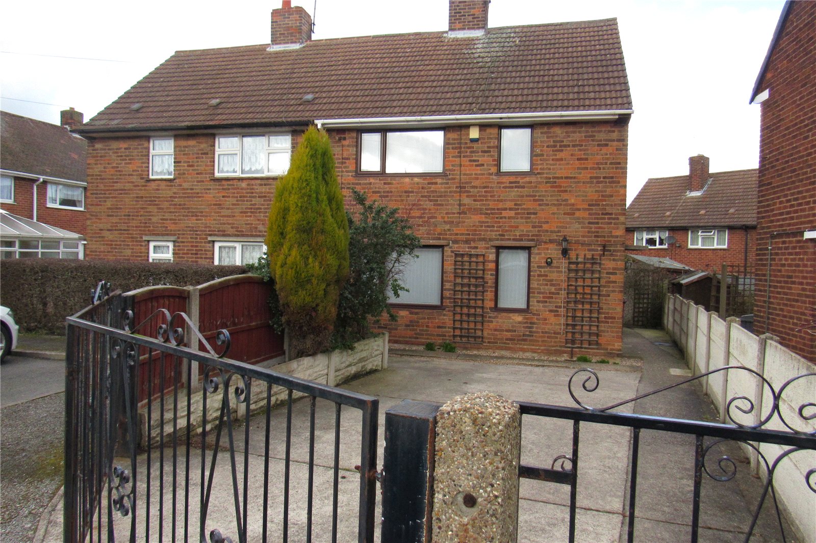 Whitegates Mansfield 2 bedroom House Let Agreed in Orchard Close