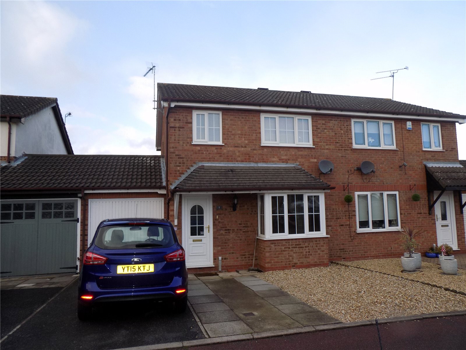 Whitegates Worksop 3 bedroom House for sale in Briar Close Worksop