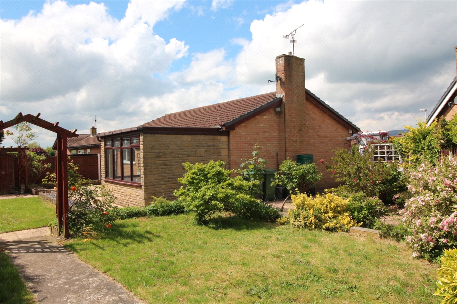 Whitegates Wrexham 3 bedroom Bungalow For Sale in Northleigh Grove