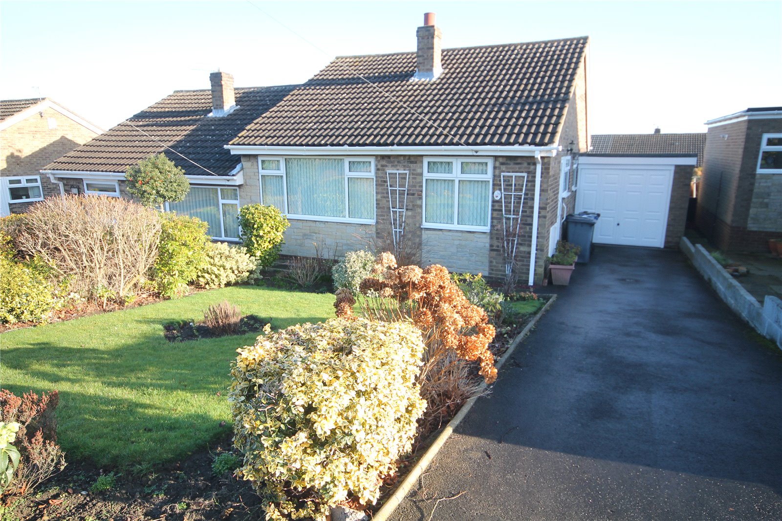 Whitegates Barnsley 2 bedroom Bungalow SSTC in Longley Street, Barugh Green, Barnsley