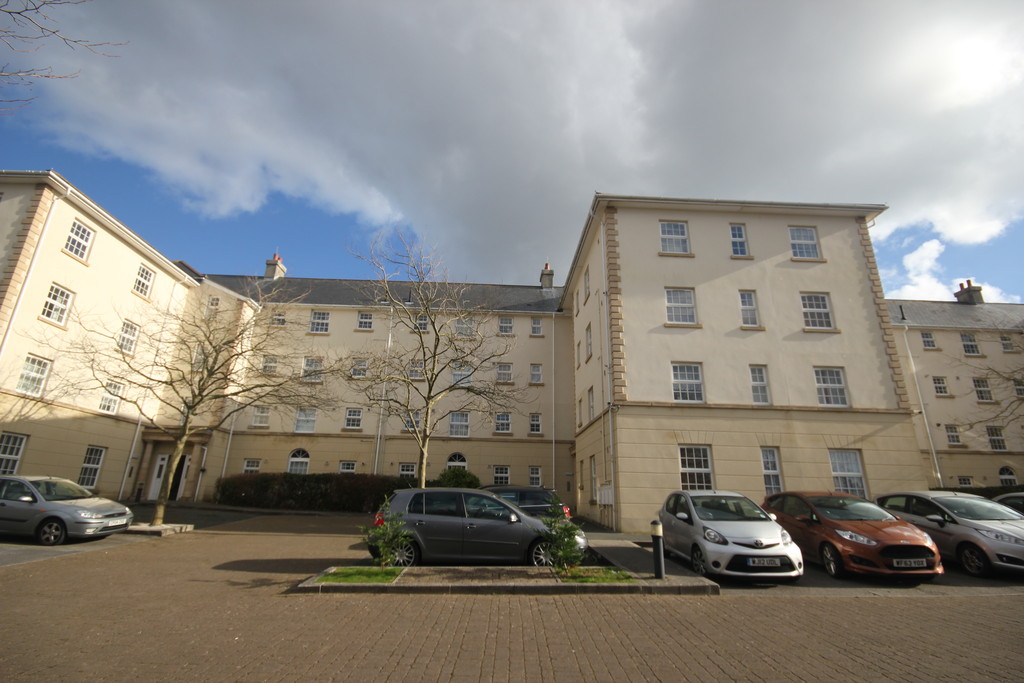 Martin & Co Plymouth 2 bedroom Apartment Let in Emily Gardens, Plymouth
