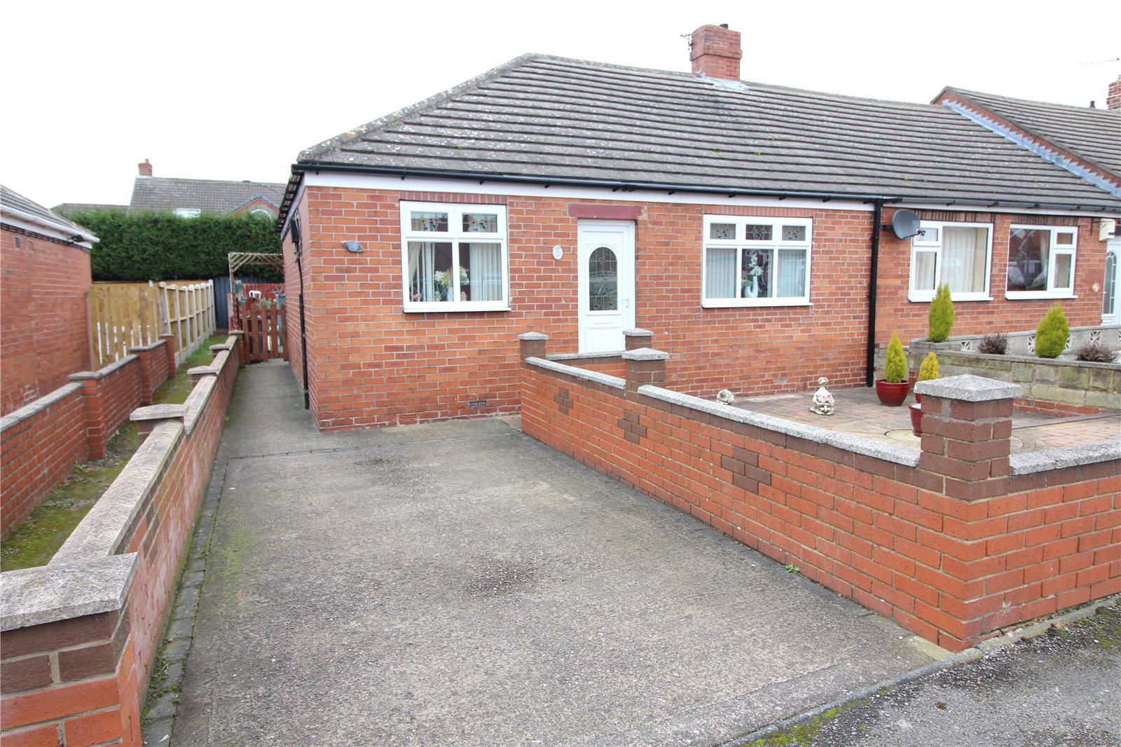 Whitegates Barnsley 2 bedroom Bungalow for sale in Michaels Estate