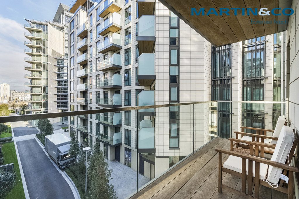 Martin & Co Battersea Reach 2 bedroom Apartment Let in Trafalgar House