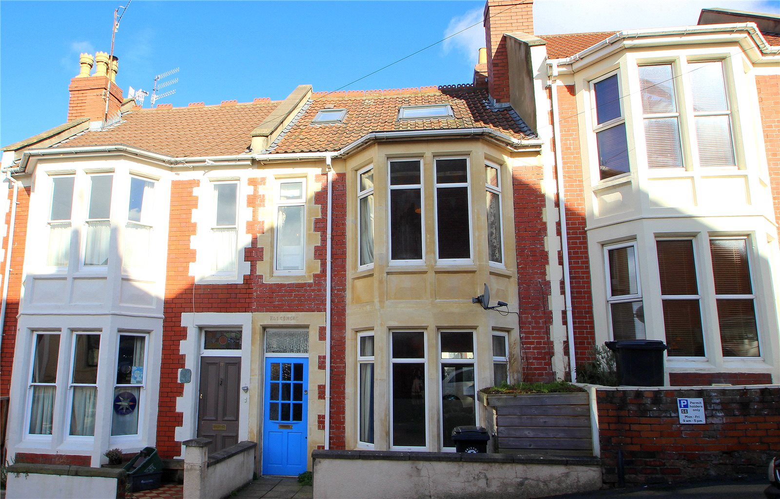 CJ Hole Southville 4 bedroom House for sale in Hamilton Road Southville