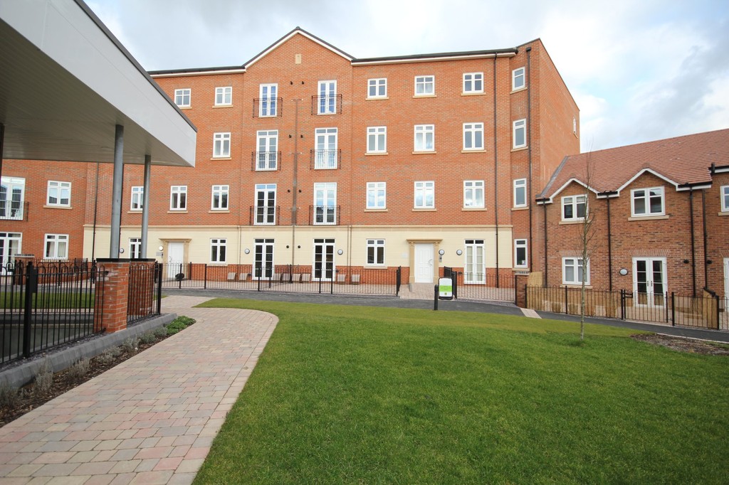 Martin & Co Birmingham Harborne 2 bedroom Apartment To Let in