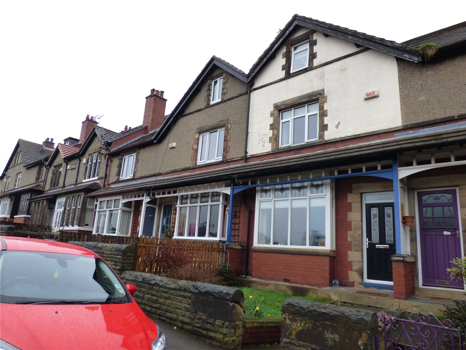 Whitegates Cleckheaton 3 bedroom House for sale in Park View