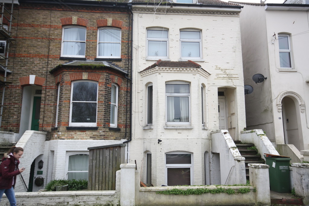 Coolinge Road, Folkestone Martin & Co