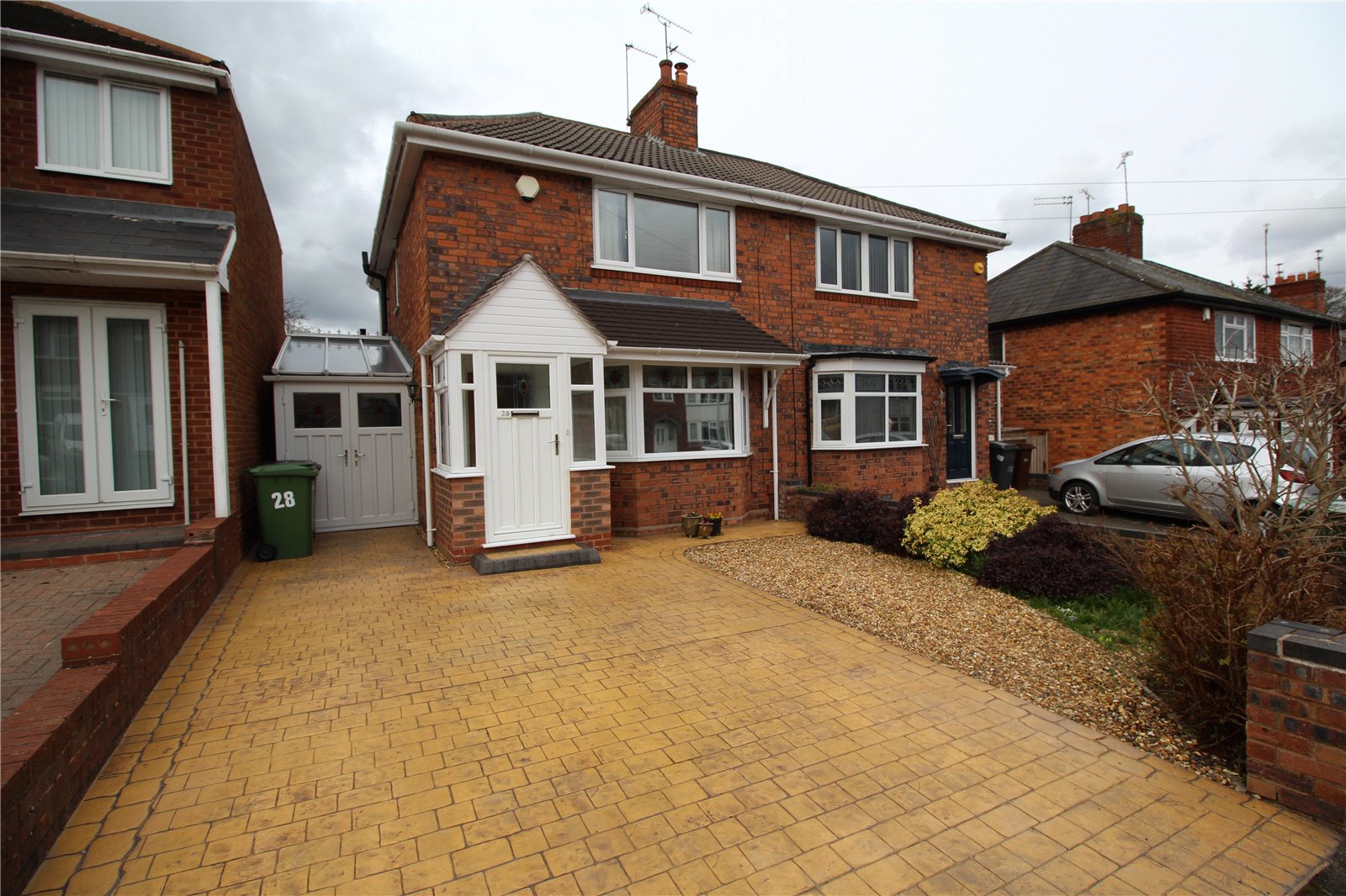 Whitegates Wolverhampton 2 bedroom House for sale in Warstones Crescent