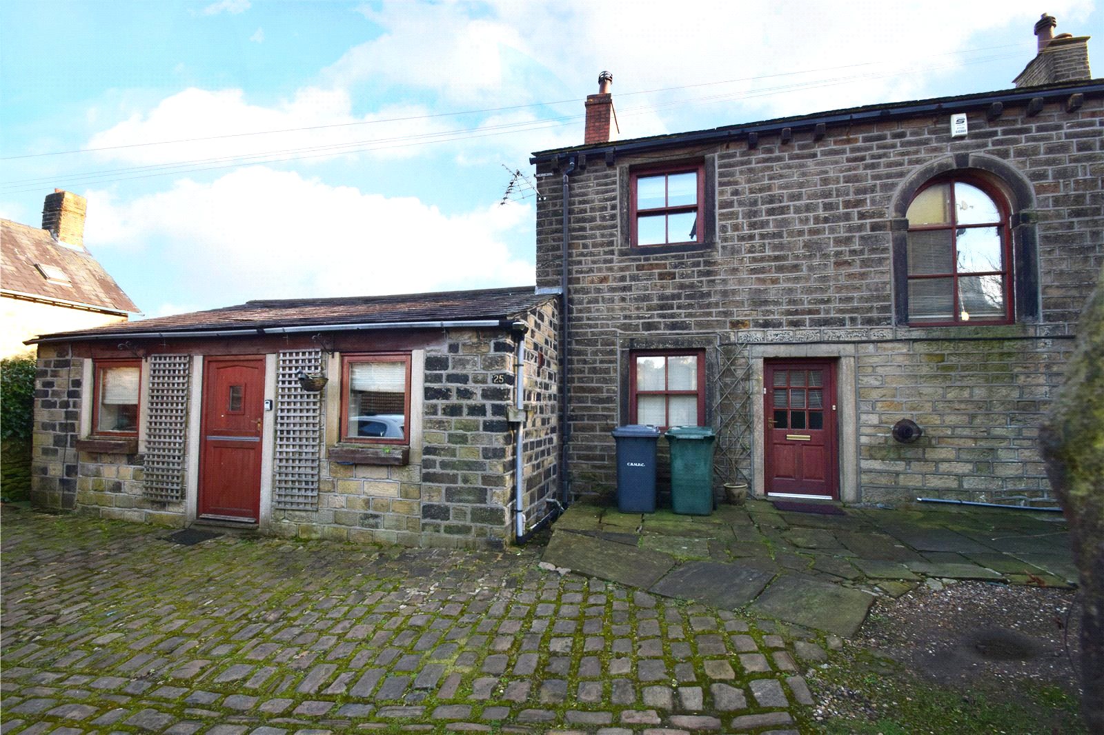 Whitegates Keighley 5 bedroom House for sale in Green Head Lane