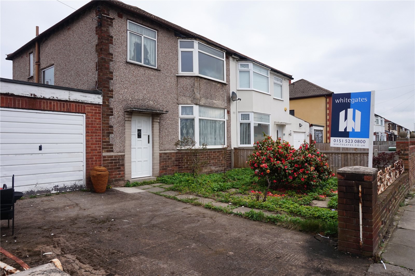 Whitegates Woolton 3 bedroom House SSTC in Hillfoot Avenue, Liverpool