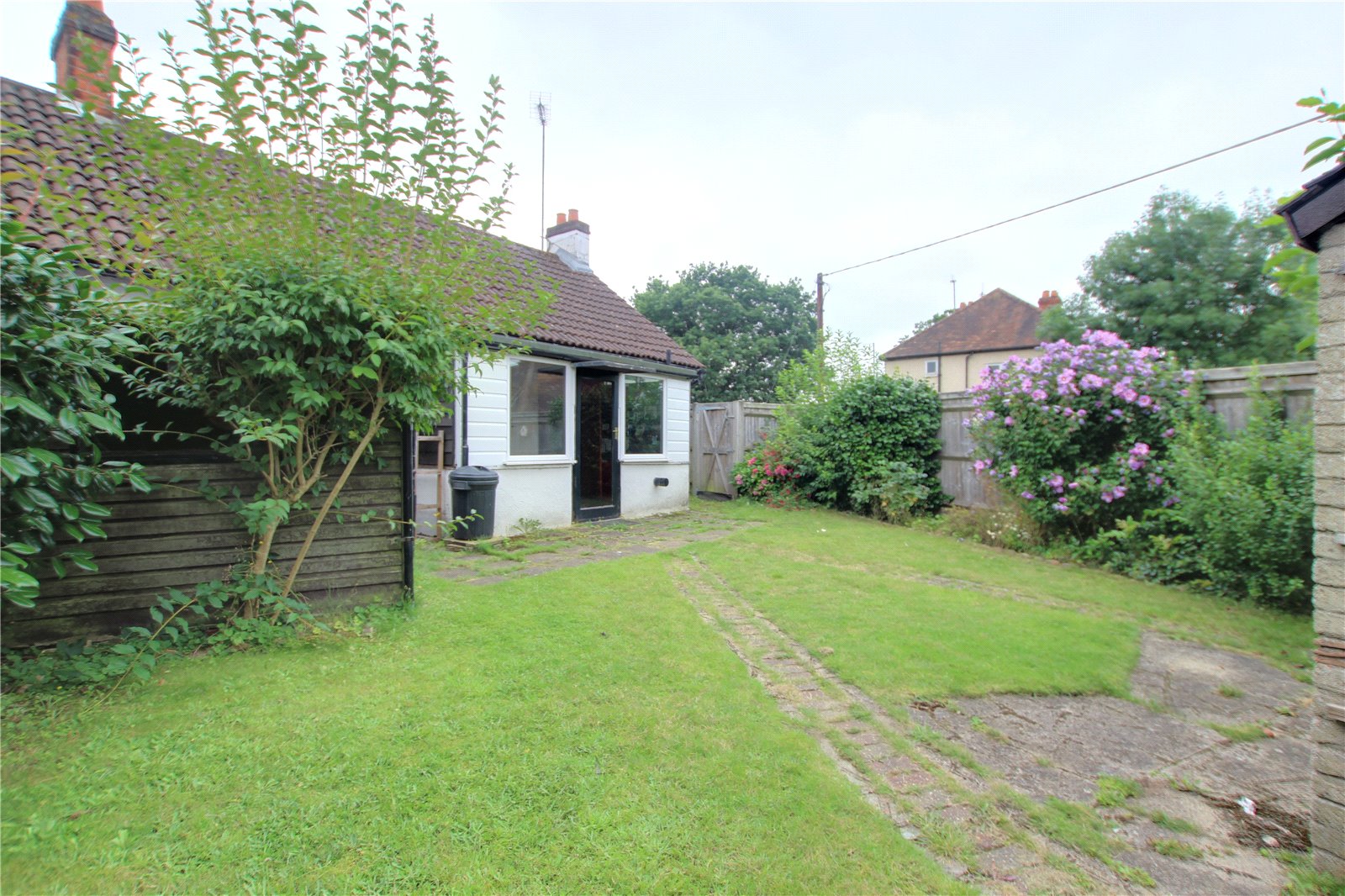 Parkers Earley 2 bedroom Bungalow SSTC in Wokingham Road, Earley, Reading