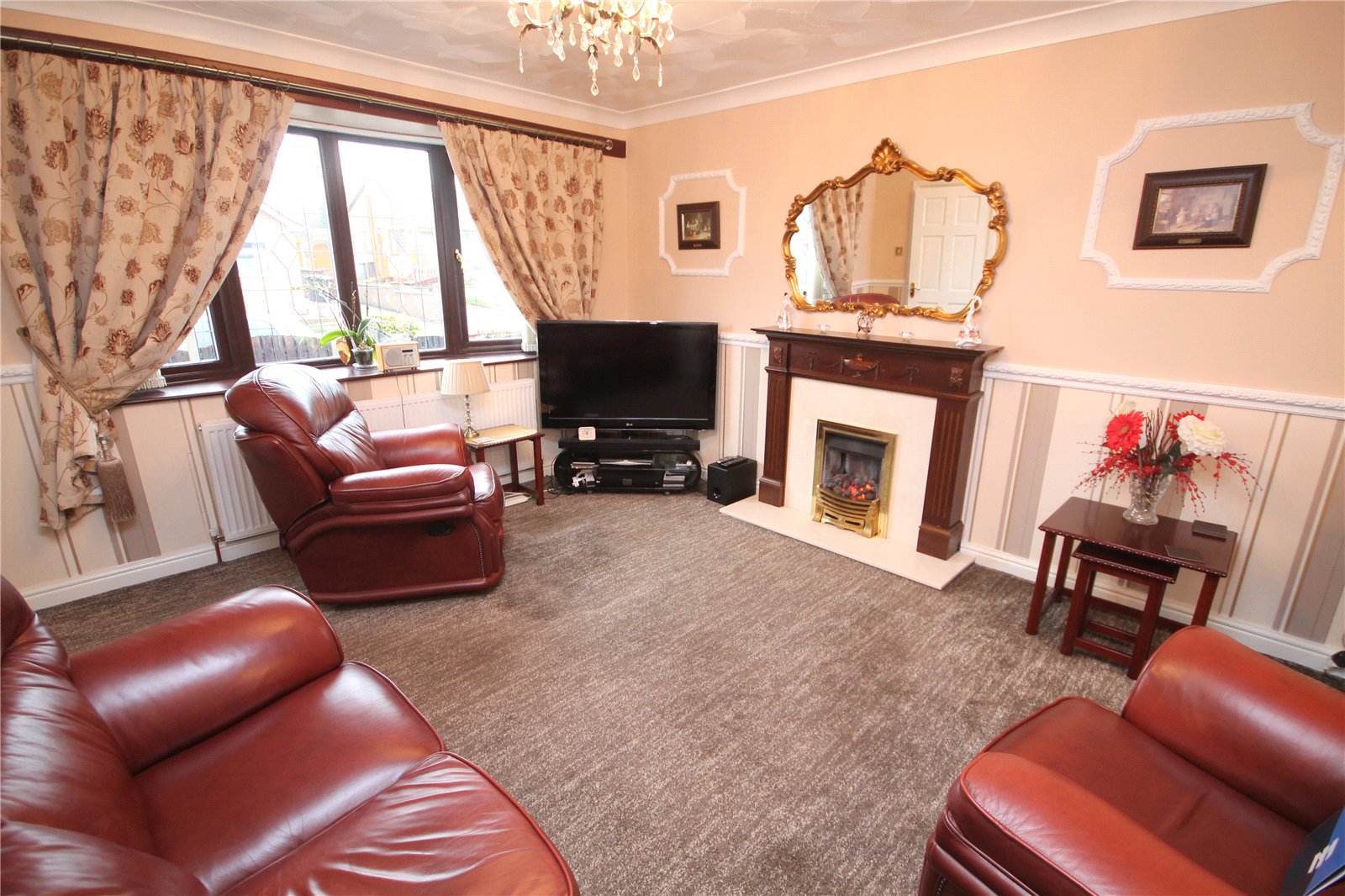 Whitegates Barnsley 3 bedroom House for sale in Woodroyd Avenue Carlton Barnsley S71 Whitegates