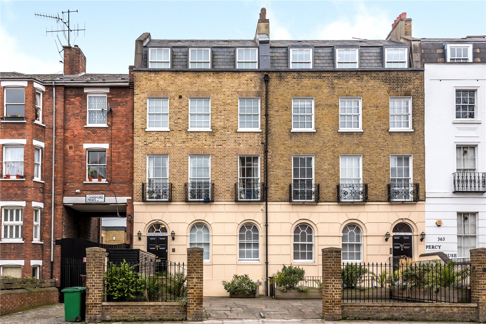 Estate agents and letting agents in the UK. Houses, flats and new homes for sale and to rent