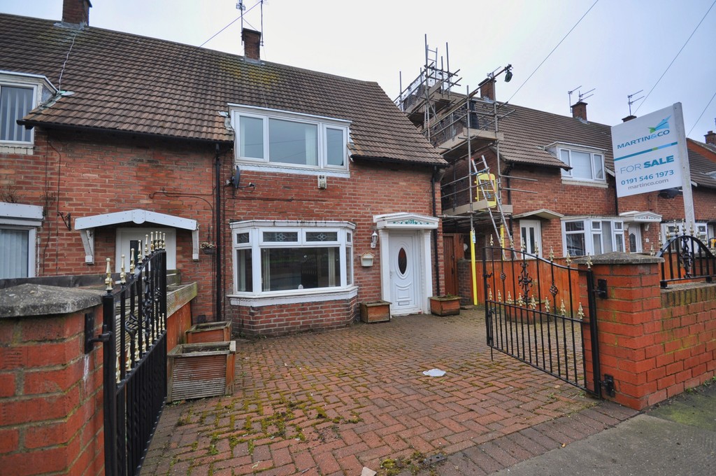 Martin & Co Sunderland 3 bedroom SemiDetached House Let in Ravenswood