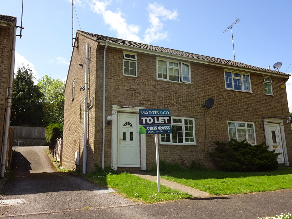 Martin & Co Yeovil 3 bedroom SemiDetached House Let in Portreeve Drive