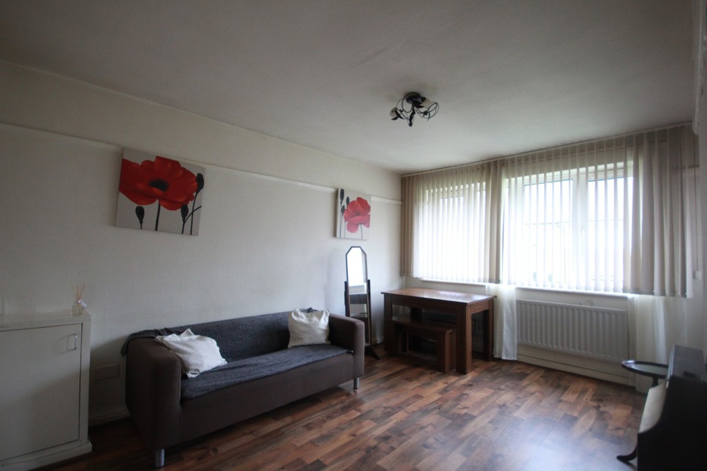 Martin Co Birmingham City 2 Bedroom Flat Let In Rawlins