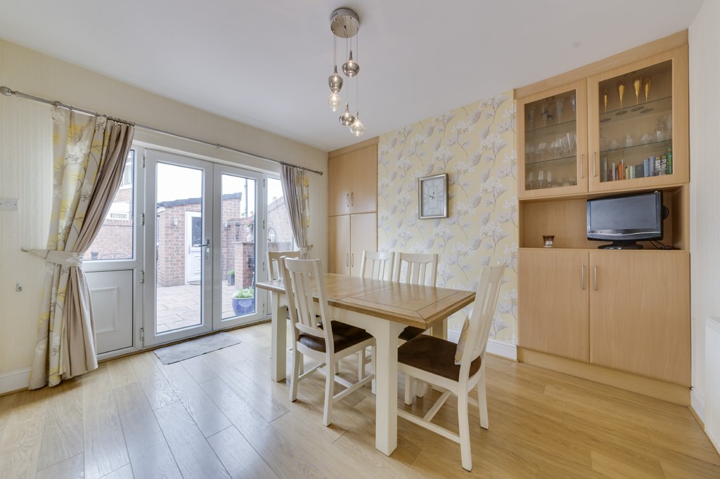 Martin Co Rotherham 3 Bedroom Semi Detached House Let In