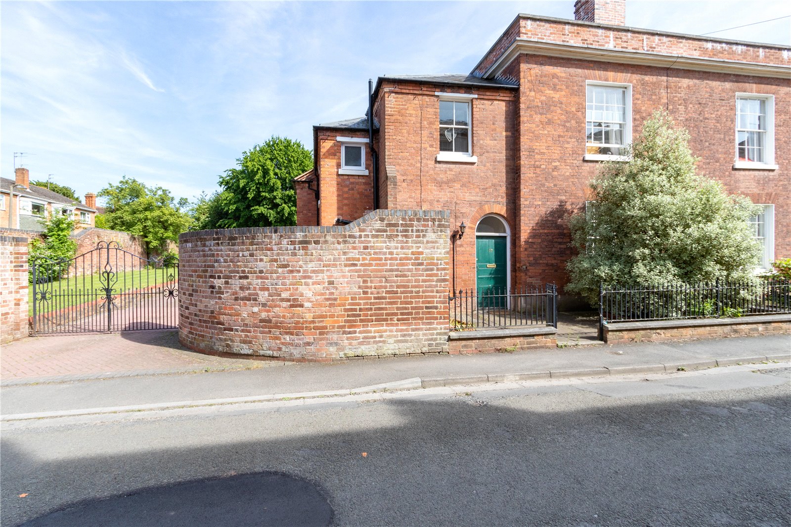 CJ Hole Worcester 4 bedroom House for sale in Green Hill, London Road