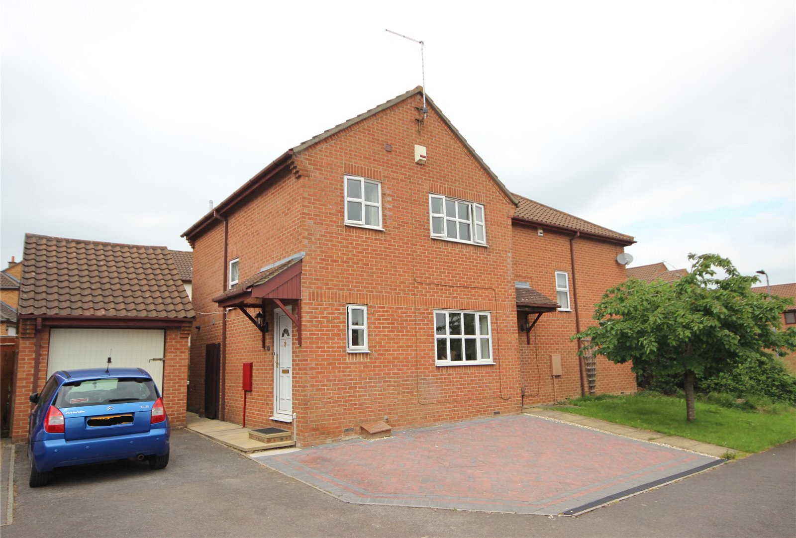 CJ Hole Bradley Stoke 3 bedroom House Let Agreed in Huckley Way