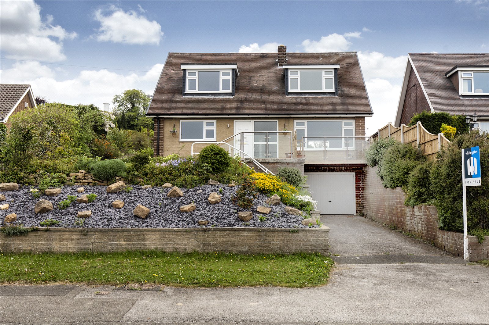 Whitegates Pontefract 4 bedroom House SSTC in Field Lane Upton West