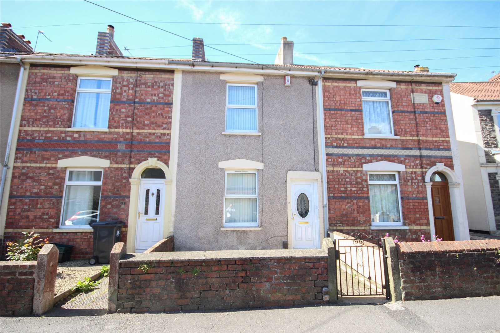 CJ Hole Kingswood 2 bedroom House for sale in Cross Street Kingswood