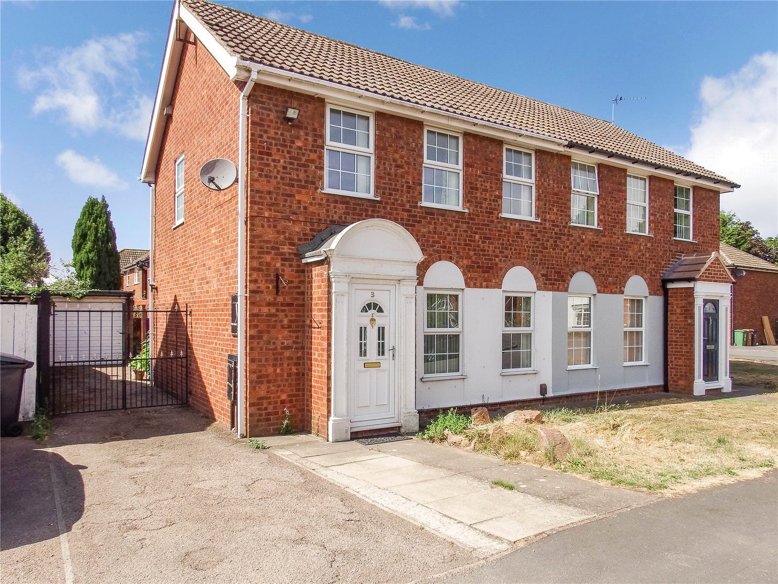 Whitegates Syston 3 bedroom House to rent in Abbotts Close Syston