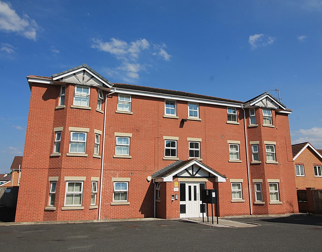 Martin & Co Widnes 1 bedroom Apartment Let in Plumpton Mews, Halton