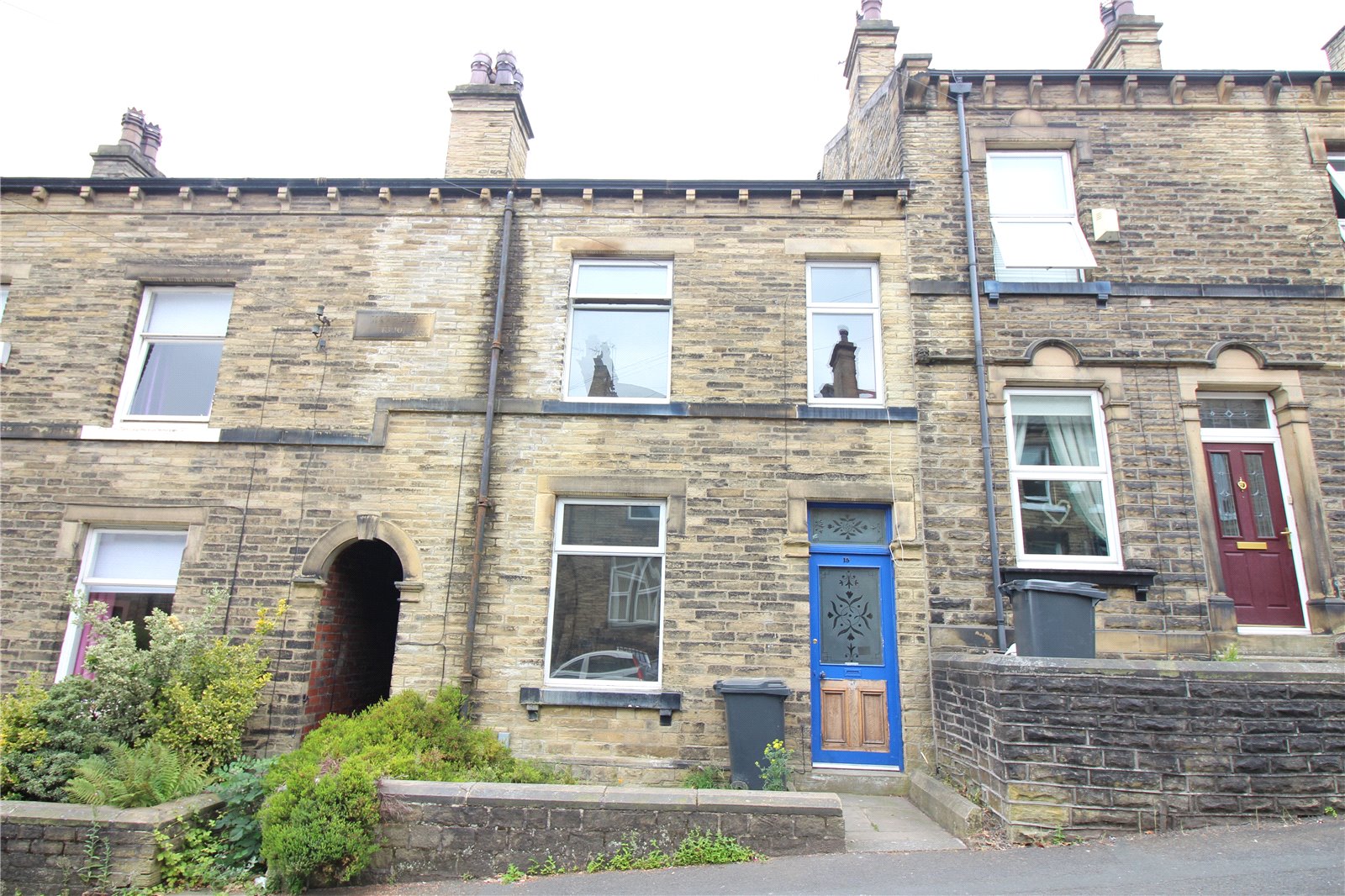 Whitegates Brighouse 5 bedroom House For Sale in High Street Brighouse
