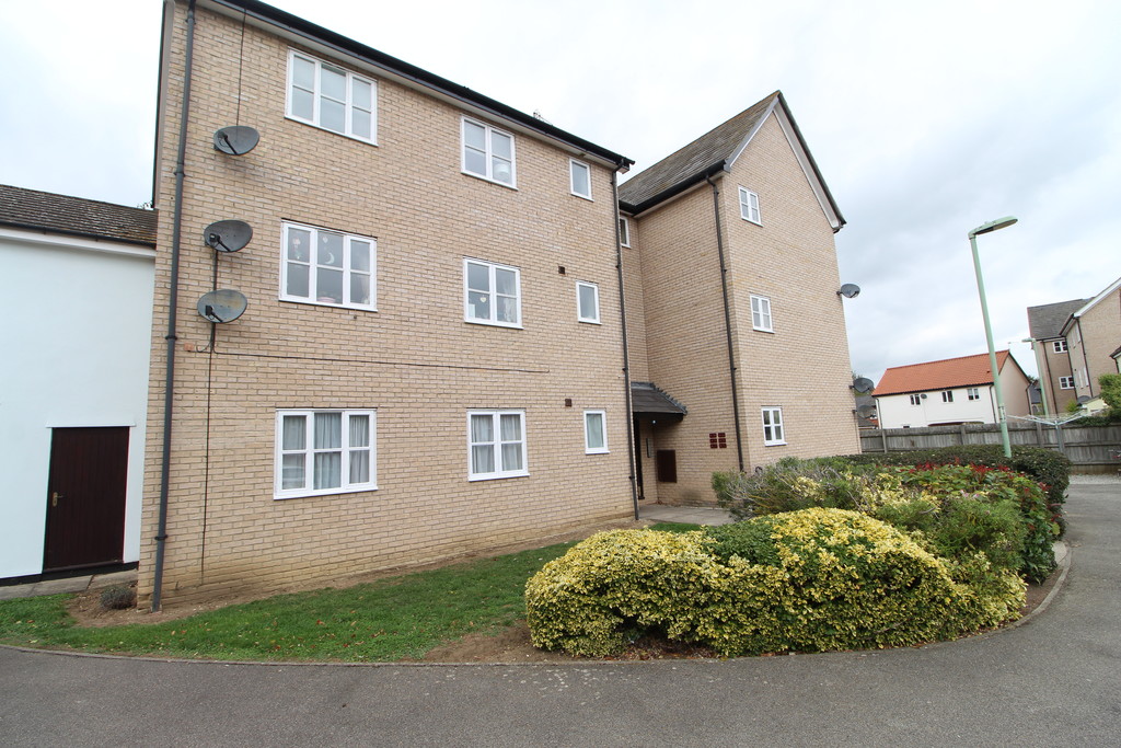 Martin & Co Bury St Edmunds 2 bedroom Apartment Let Agreed in Bury St Edmunds