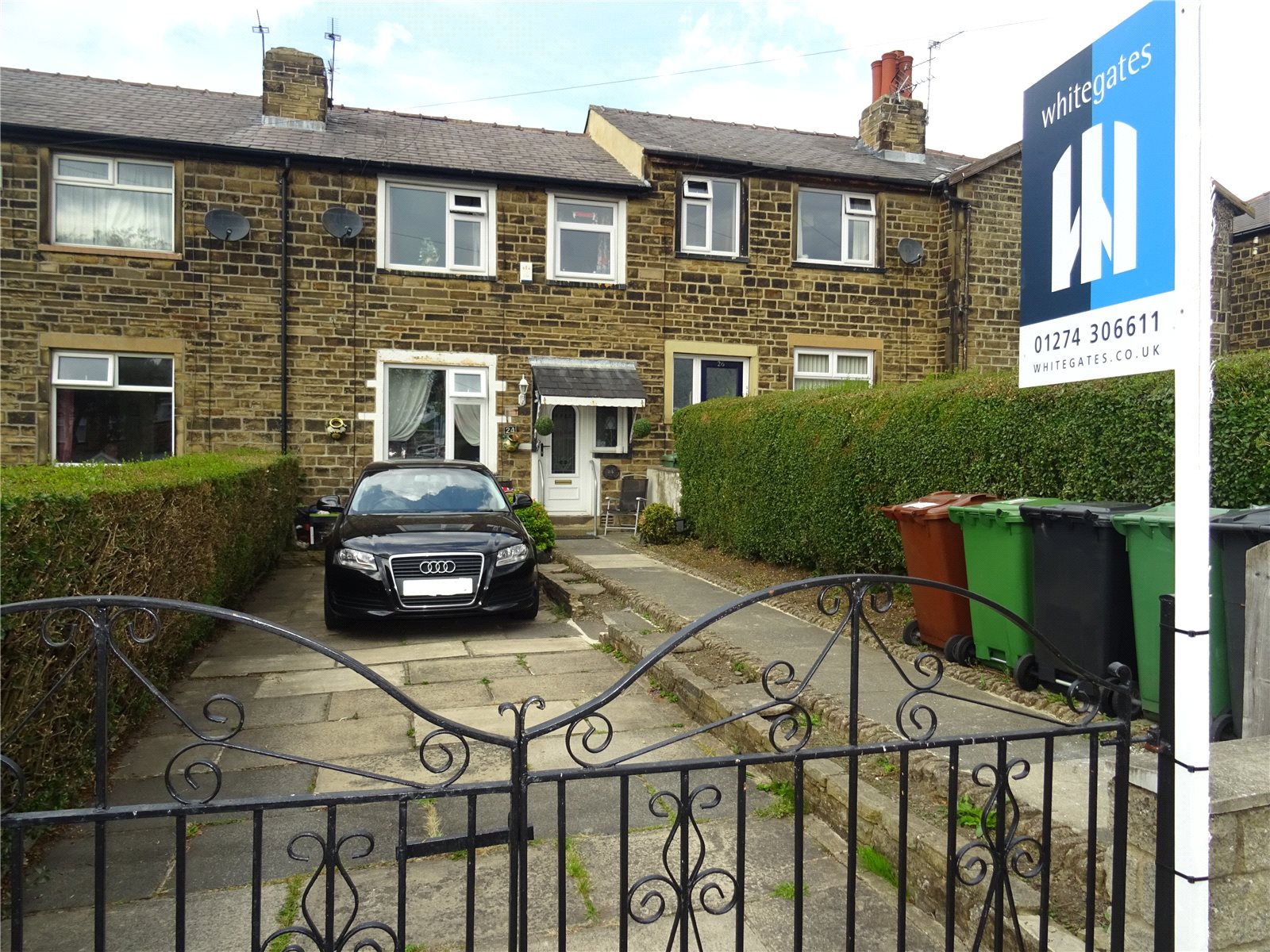Whitegates Bradford 3 bedroom House For Sale in Tyersal Terrace