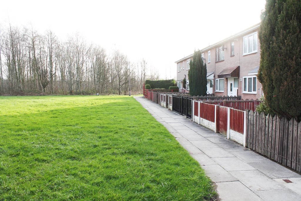 Martin & Co Widnes 2 bedroom Terraced House Let in Arley Drive, Hough