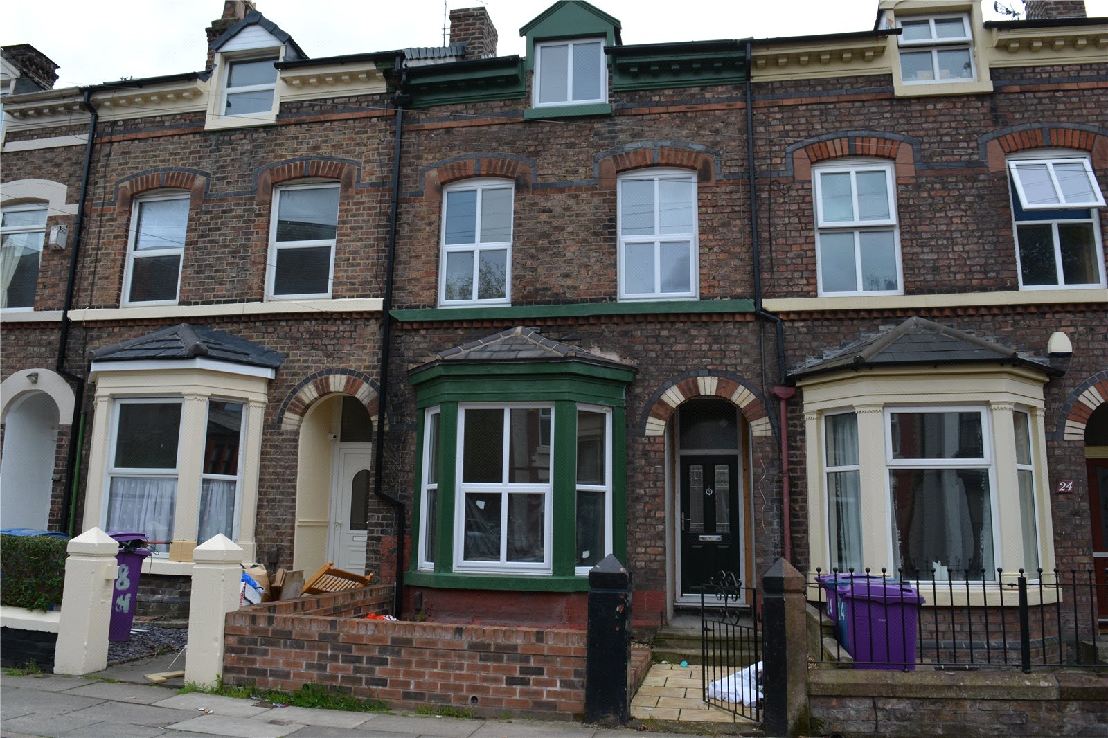 Whitegates Woolton 5 bedroom House For Sale in Chestnut Grove